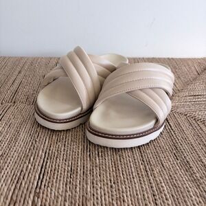 OASIS SOCIETY "Grace" Sz 9 Puffed‎ Strap Platform Slide Ivory Vegan Leather